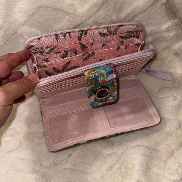 Vera Bradley Campus Double ID Turnlock Wallet Signature Cotton Quilted Wallet - Picture 3 of 12